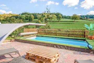 Villa for 12 People in Sapogne-et-Feuchères, Grand Est, Photo 1