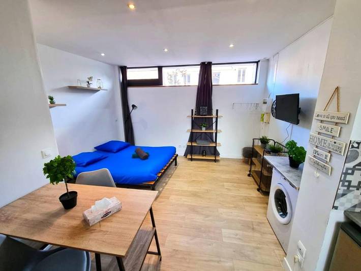 Gîte pour 2 personnes, avec terrasse à Elbeuf