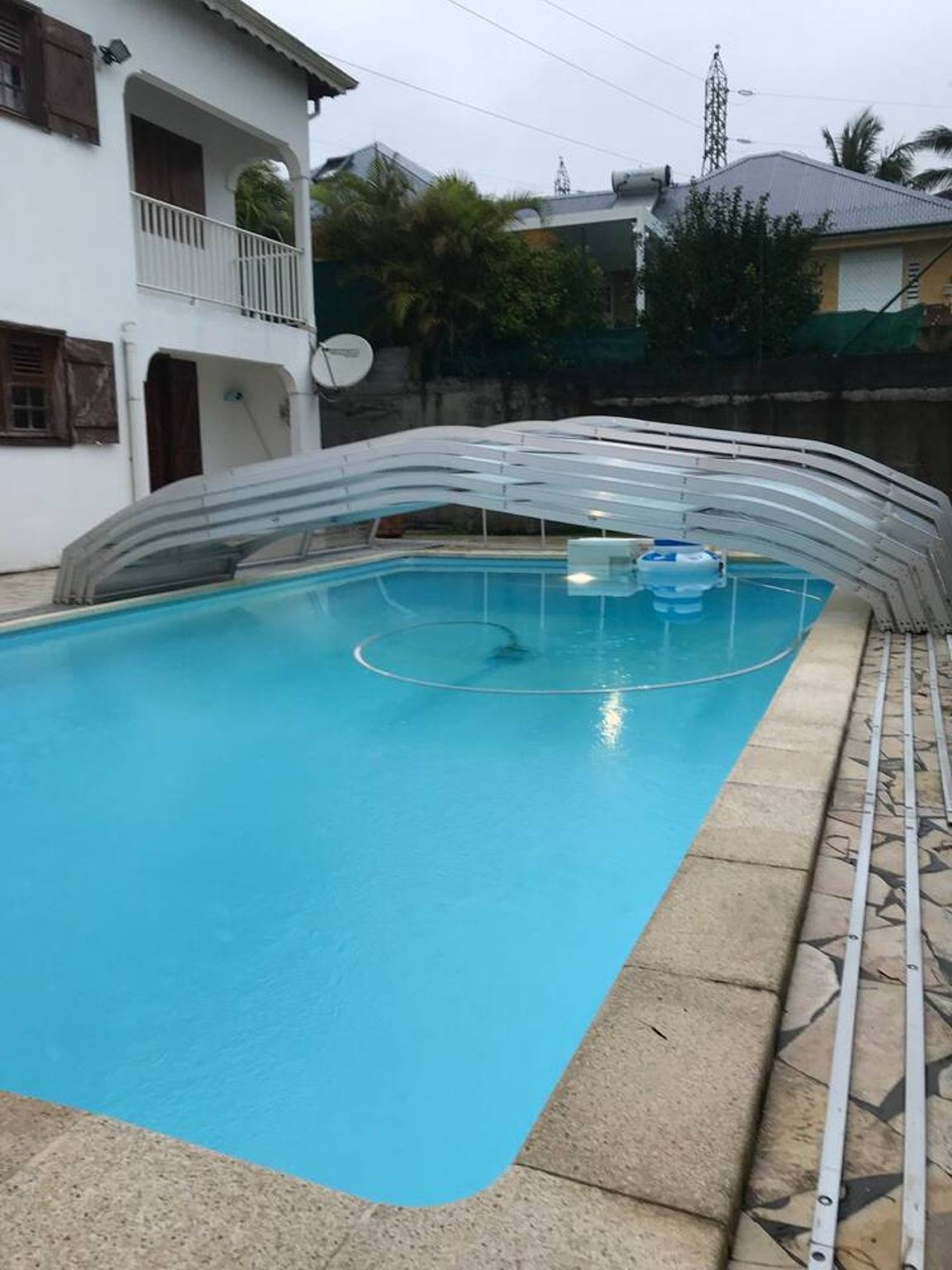 Entire apartment, Comfortable Apartment in Sainte-Rose with Shared Pool in Sainte-Rose, Guadeloupe (Caribbean)