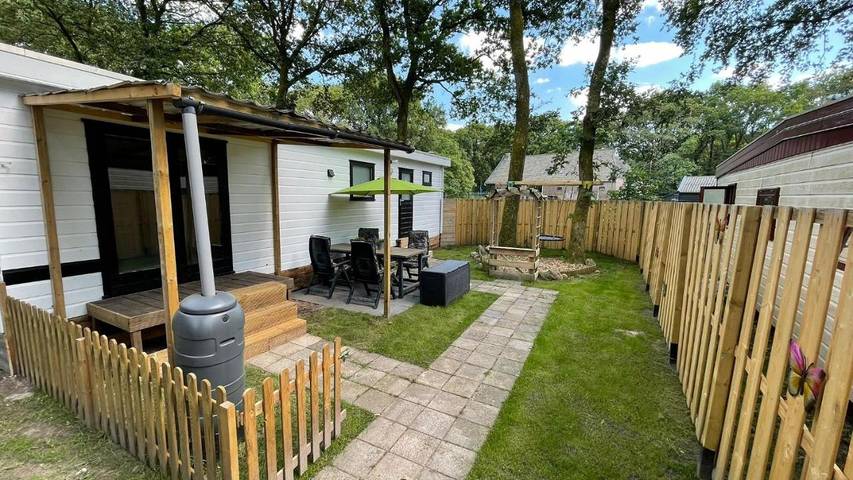 Vakantiehuis voor 4 personen, met tuin en zwembad, met huisdier in Eext