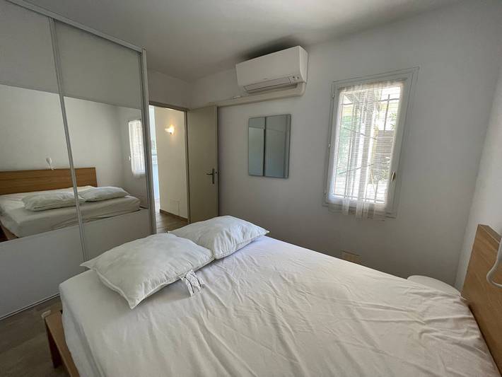 Appartement de vacances pour 5 personnes, avec terrasse ainsi que jardin et piscine dans l' Aude - 4