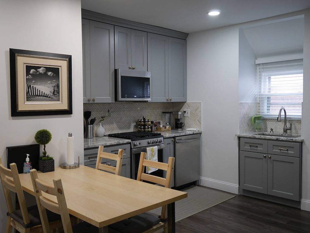 Ganze Wohnung, Modern/Luxury 2 bdrm- King Bed- University City in Philadelphia, Philadelphia County
