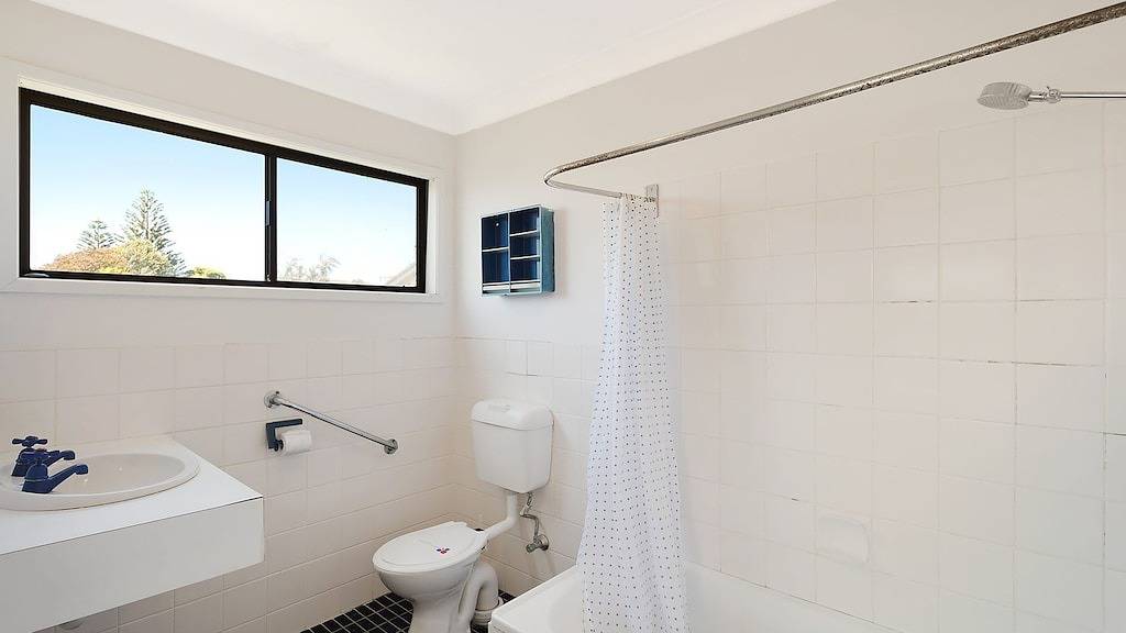 74 Ocean Parade - Dalmeny, Nsw in Dalmeny, New South Wales