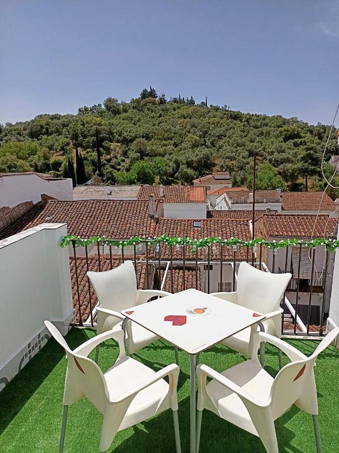 Apartamento de vacaciones para 4 personas, con terraza y vistas, Se admiten mascotas en Sierra de Huelva - 3