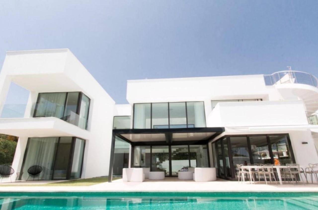 Villa Arraba Costa del Sol in Moncloa-Aravaca, Madrid