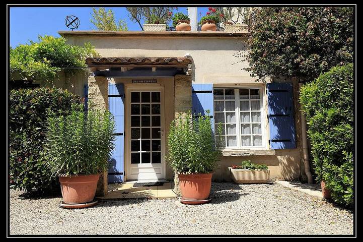 Casa rural para 3 personas, con jardín - 1