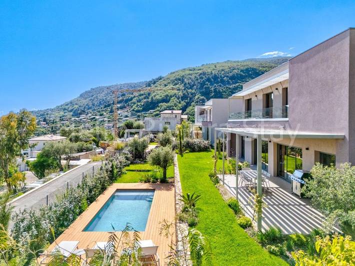 Villa pour 6 personnes, avec jardin et piscine ainsi que vue et terrasse à Tourrettes-sur-Loup - 3