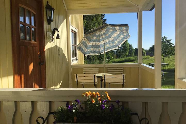 Blockhütte für 5 Personen, mit Garten und Terrasse - 1