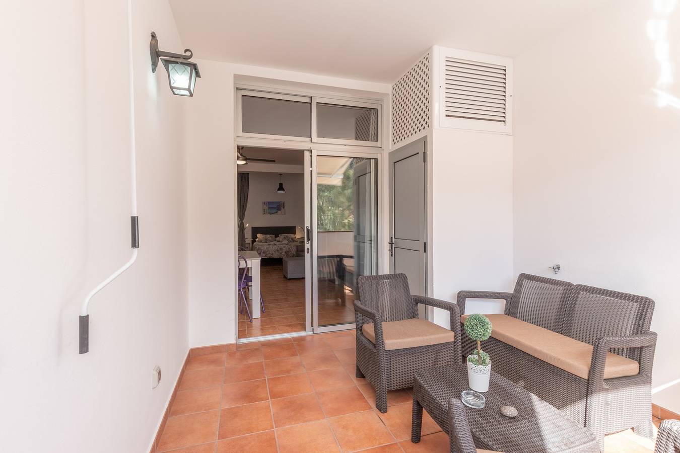 Helt studio, Vacation Studio 'Vv Faro' with Mountain View, Wi-Fi and Air Conditioning in Puerto de Mogán, Gran Canaria syd
