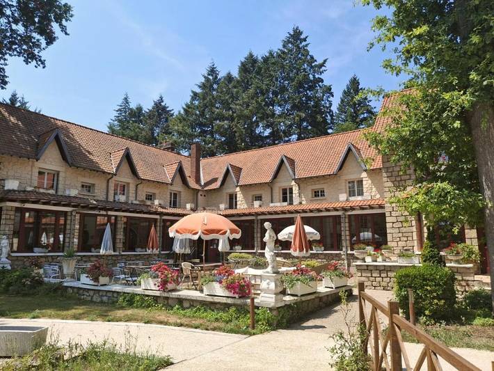 Hôtel, avec Terrasse et Jardin