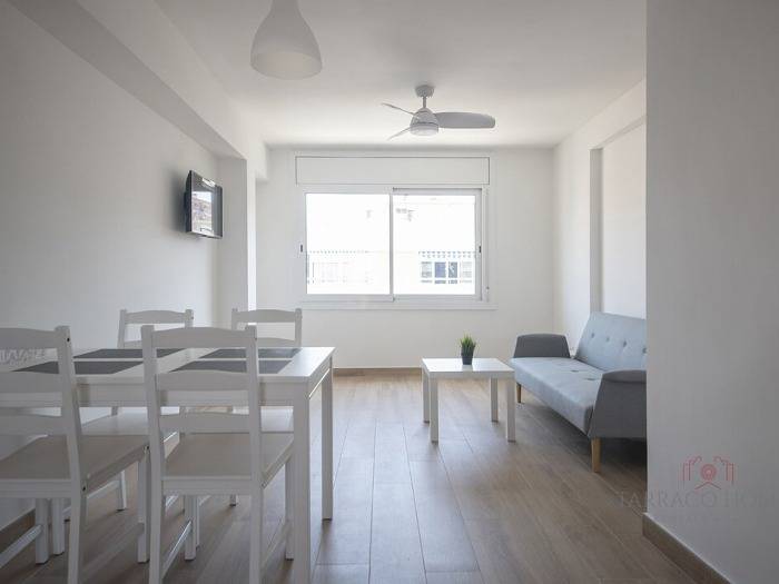 Apartamento vacacional entero, Apartamento · Tarragona · 2 dormitorios · 2 camas · 1,5 baños in Tarragona, Costa Dorada