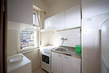 Appartamento per 6 Persone in Borghetto Santo Spirito, Alpi Liguri, Foto 1