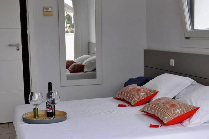 Ferienwohnung für 8 Personen, mit Pool und Garten sowie Ausblick - 1