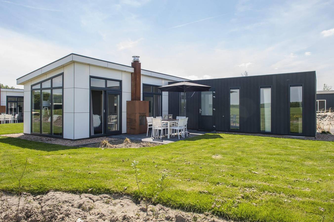 Europarcs Poort van Zeeland — L-Pavilion 6 in Hellevoetsluis, Niederländische Nordsee