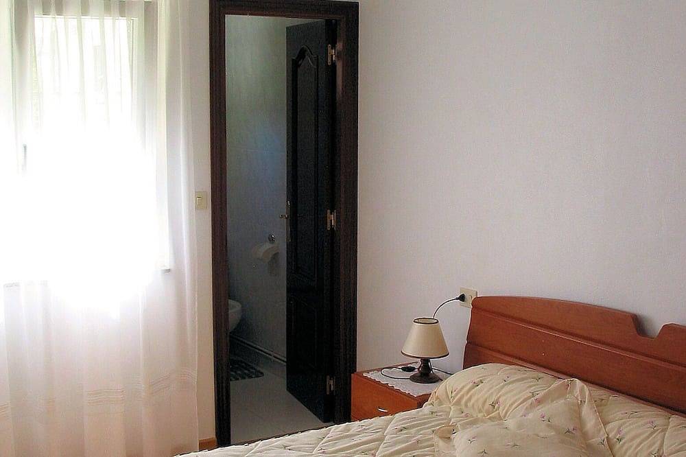 Apartamento entero, Relajarse en el medio natural - con vistas al mar en las costas de Galicia in O Pindo, Carnota