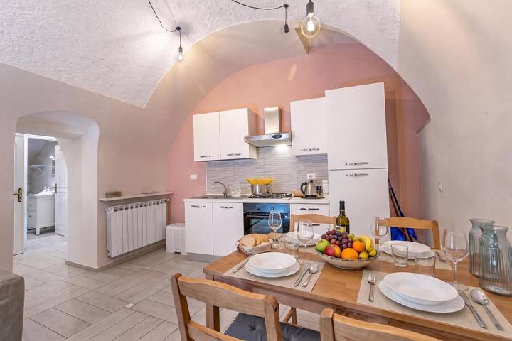 Apartamento entero, Icardi 2 Casa Di Mattoni in Dolceacqua, Alpes Ligures