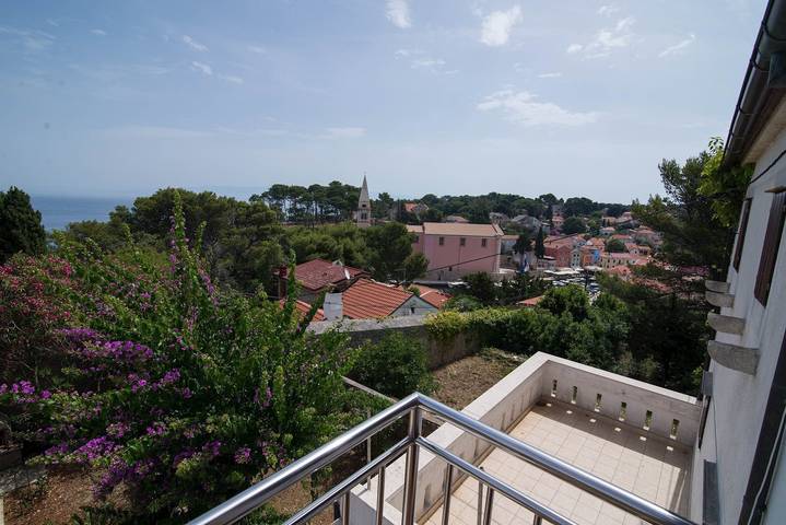 Ganze Wohnung, Bastinac 2 in Veli Losinj, Lošinj (Kvarner Bucht)