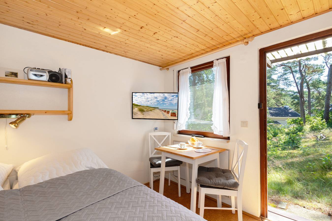 Holiday home for 2 people with terrace in Baabe, Ruegen