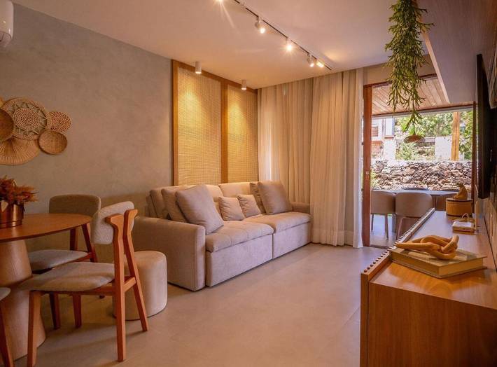 Casas e apartamentos de temporada para 4 pessoas, com jardim e balcão em Mucugê