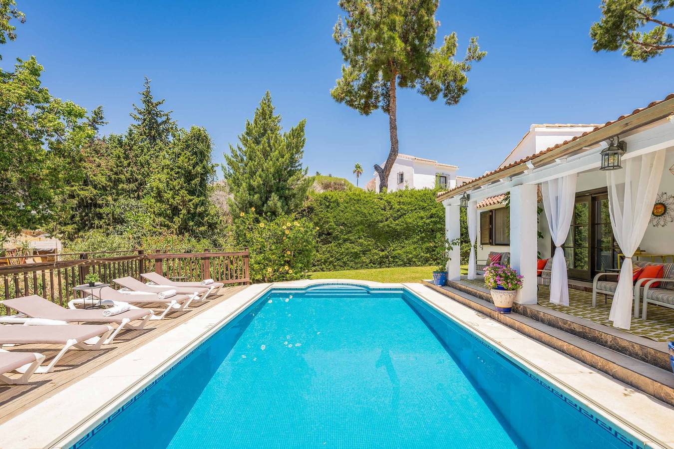 Casa Cumbre in Marbella Oost, Marbella