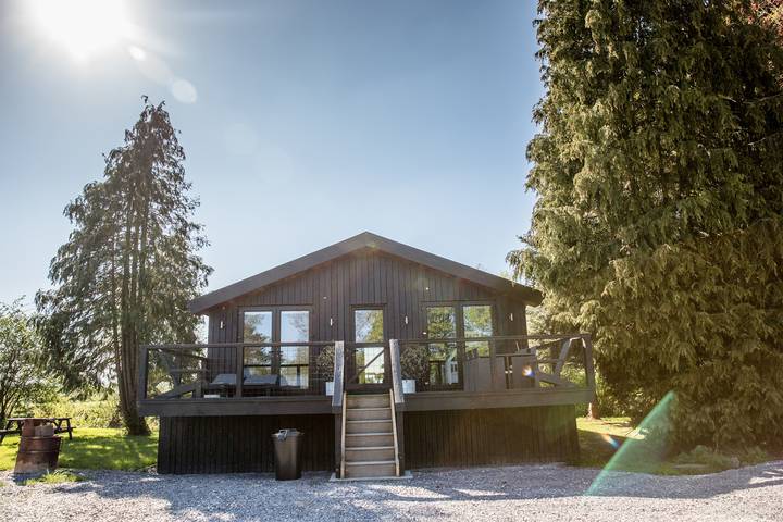 Lodge pour 7 personnes, avec jardin et piscine - 1