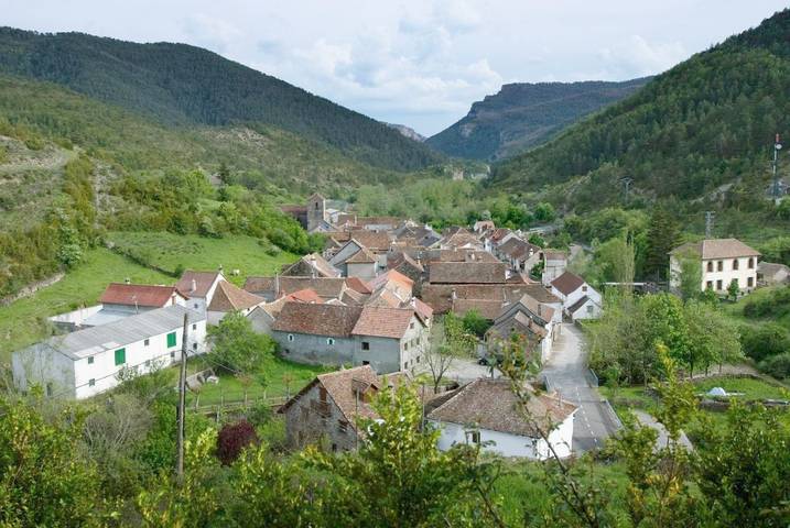 Casa rural para 6 personas, con Balcón y Vistas en La Jacetania