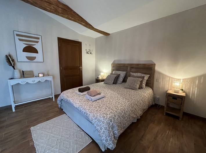 Chambre d’hôte pour 2 personnes, avec vue sur le lac ainsi que jardin et piscine dans Sèvremont - 2