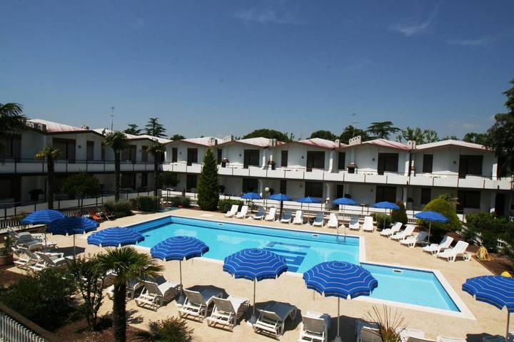 Ferienwohnung für 6 Personen, mit Pool in Cavallino