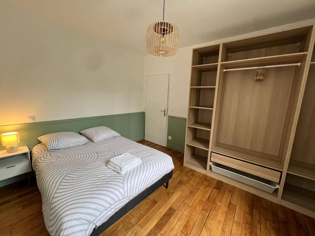 Appartement entier, T3 Viroflay, proche Versailles & Paris in Viroflay, Yvelines