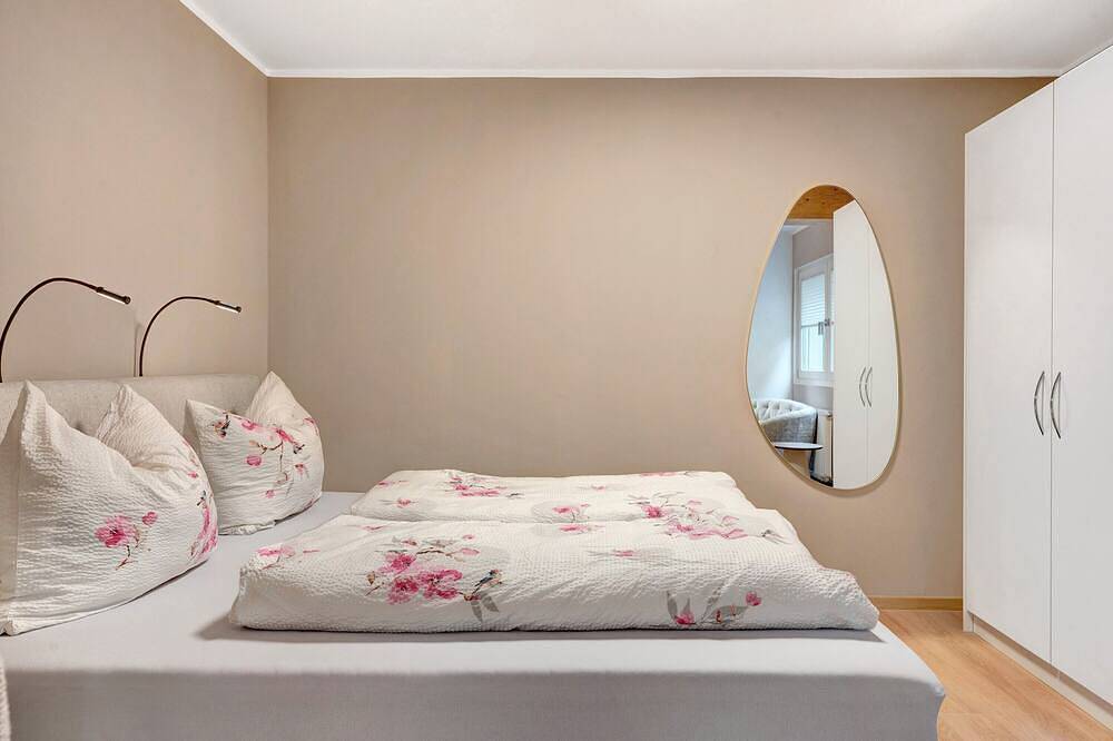 Geheel appartement, Appartement 'Heidi' met gemeenschappelijke tuin en wifi in Deutschnofen, Eggental