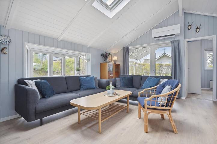 Awesome home in Hejls w/ Sauna, WiFi and 3 Bedrooms in Hejls, Kleiner Belt