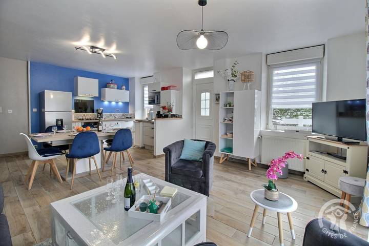 Gîte pour 6 personnes, avec Terrasse et Jardin à Louannec - 3