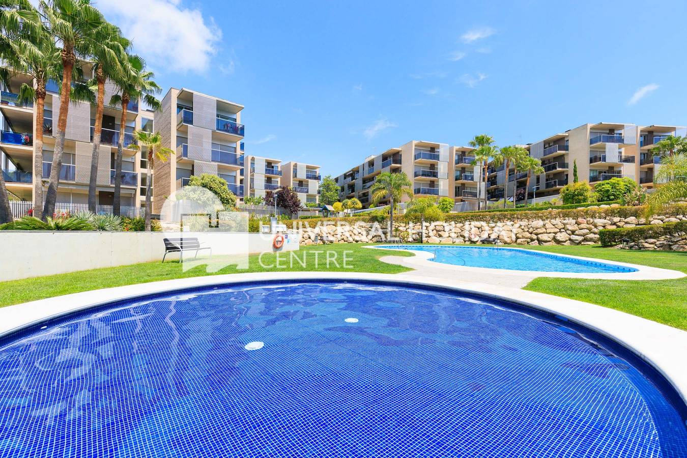 Entire apartment, Sc15-275 Uhc Paradise Village Family Complex in Plaza Europa - Port Aventura, Salou