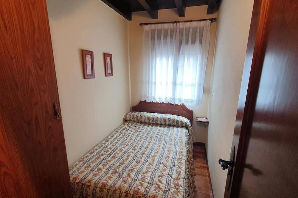 Entire apartment, El Mirador del Duje, House for 7 - Picos de Europa in Tielve, Cabrales