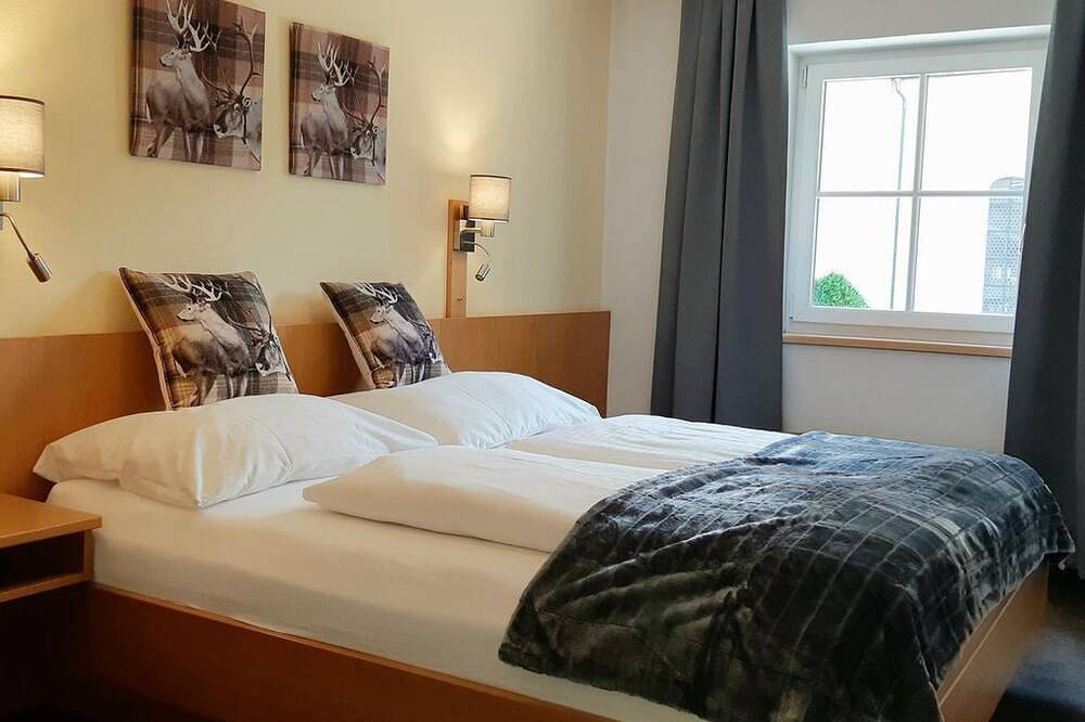 Entire apartment, Studio-appartement \"S\" - Haus Veronika - Appartements by Miha in Westendorf (Tirol), Kaiser mountains