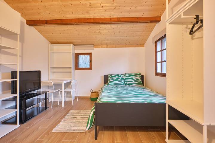 Estudio entero, Cabana «Cabane Grenobloise Cosy» con jardín compartido in Eybens, Isère