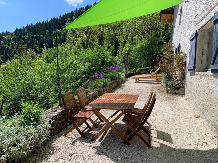 Location de vacances pour 7 personnes, avec vue et terrasse, adapté aux familles à Engins