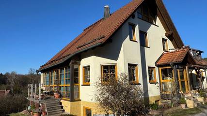 Ferienwohnung für 6 Personen, mit Garten, kinderfreundlich in Aufseß