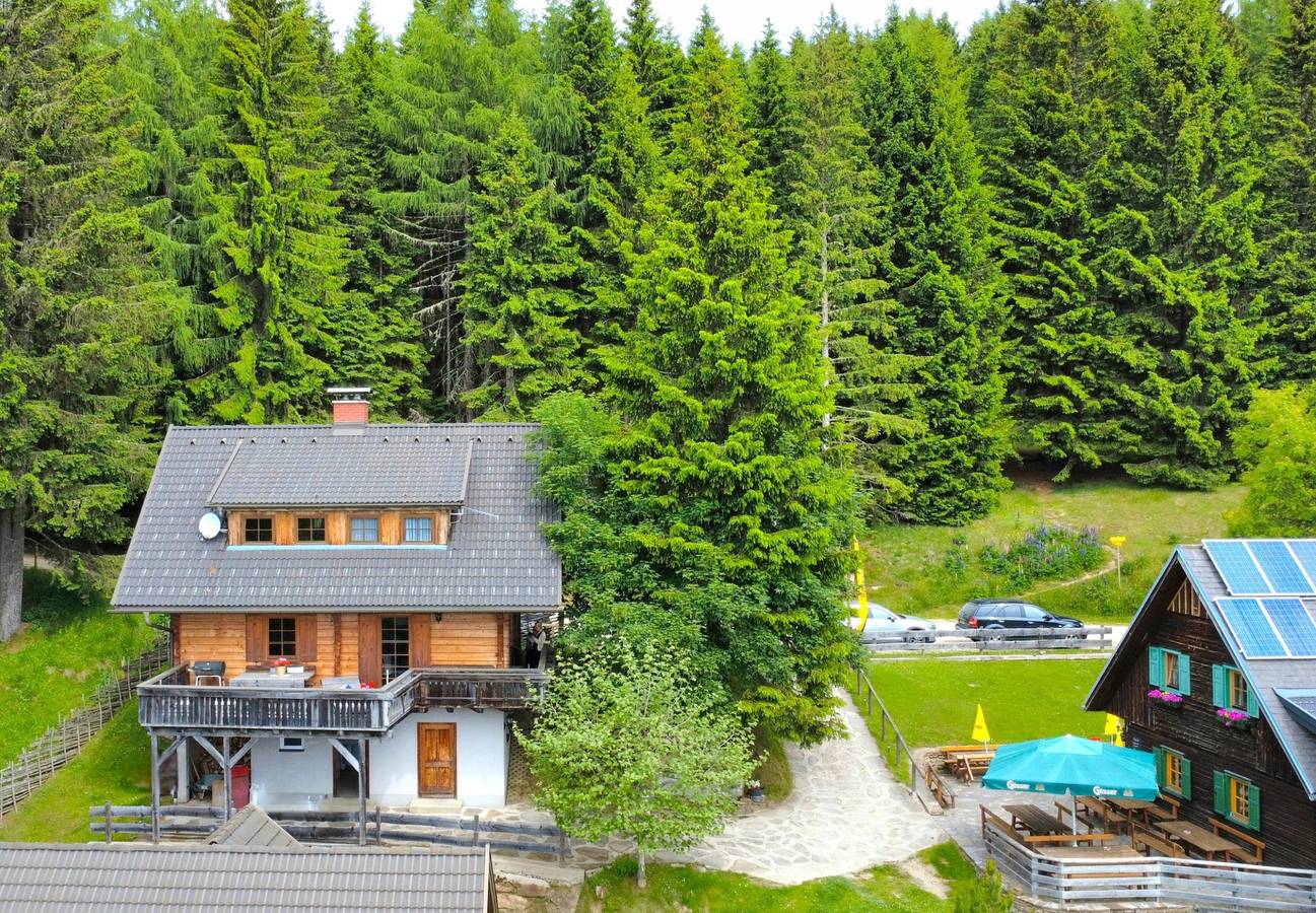Ganze Ferienwohnung, Hütte für bis zu 6 Personen in Wolfsberg, Lavanttaler Alpen