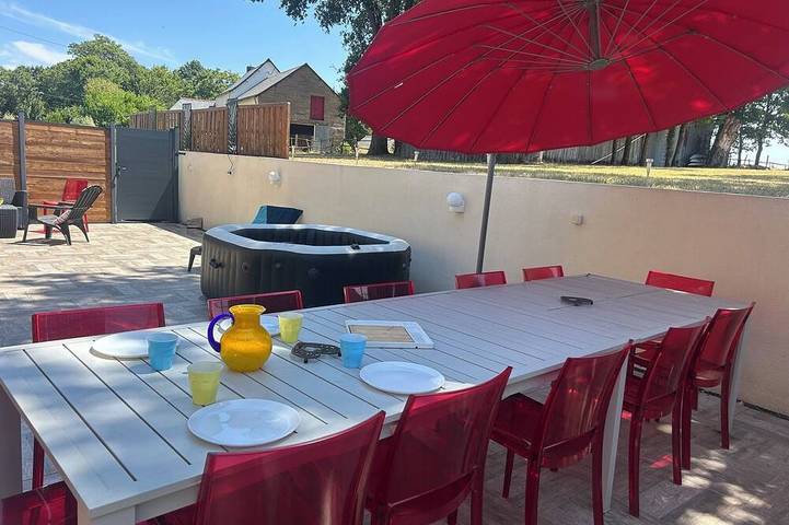 Maison de vacances pour 11 personnes, avec Jacuzzi et Jardin à Plessé