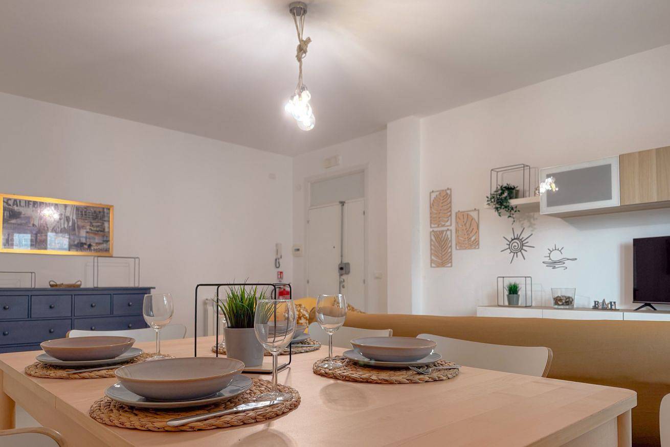 Apartamento entero, [Apartment] Space and Comfort near the Beach in Costa Adriatica Marcas