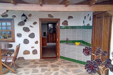 Casa rural para 4 personas, con jardín y terraza, Se admiten mascotas en Garafía