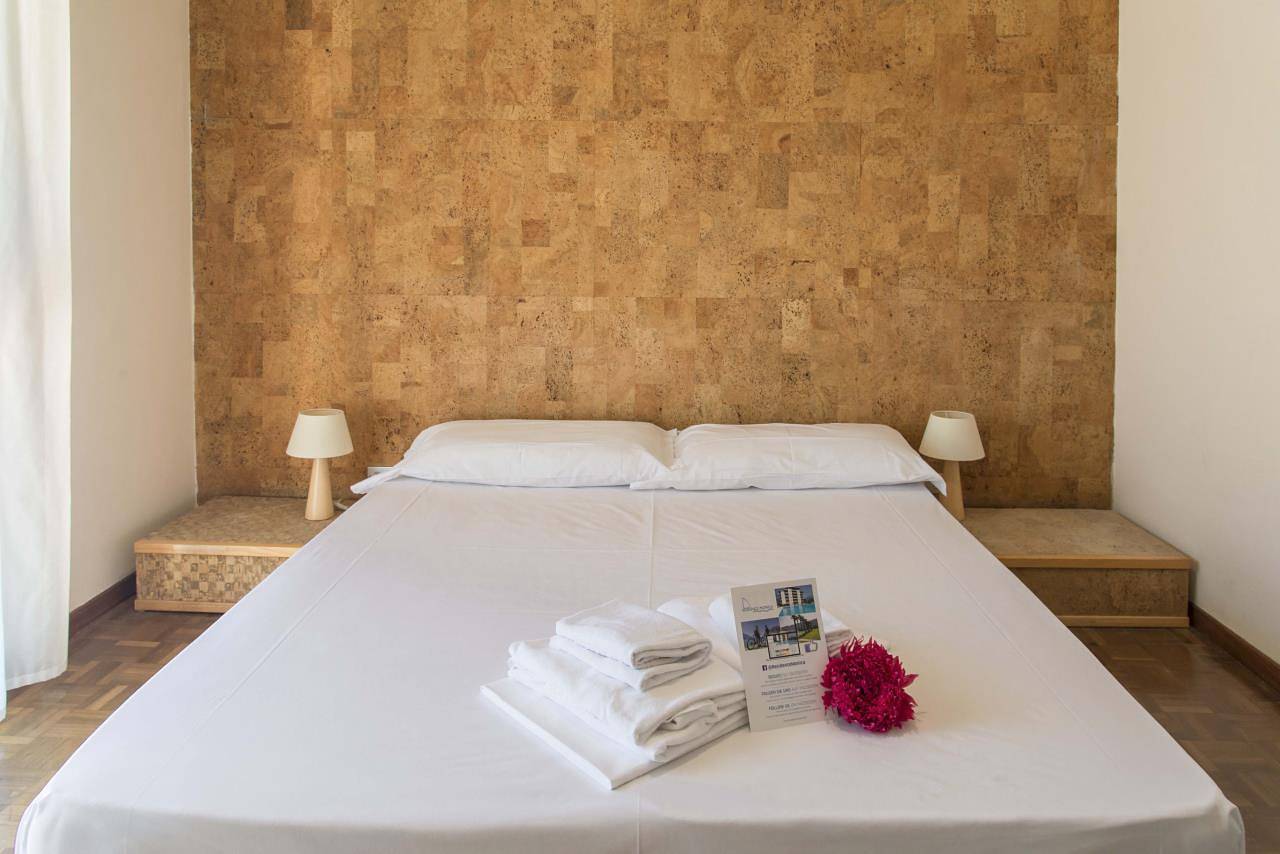 Appartement entier, Residenz Monica Dreizimmer-Wohnung Triplo Comfort für 5 Personen  in Riva del Garda, Montagnes autour du lac de Garde