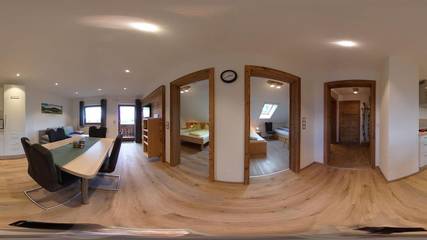 Ferienwohnung für 4 Personen in Seeg, Allgäuer Alpen, Bild 1