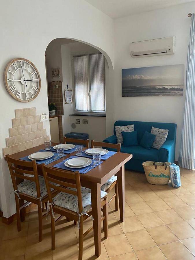 Ganze Wohnung, La casa di Via Musso in Bagni Hilton, Noli
