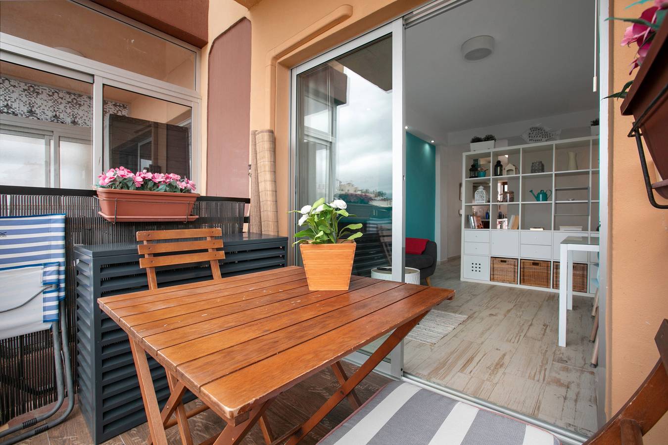 Vacation Home 'Cute Studio In The Sun' with Shared Pool, Balcony and Wi-Fi in Playa Jardin, Puerto de la Cruz