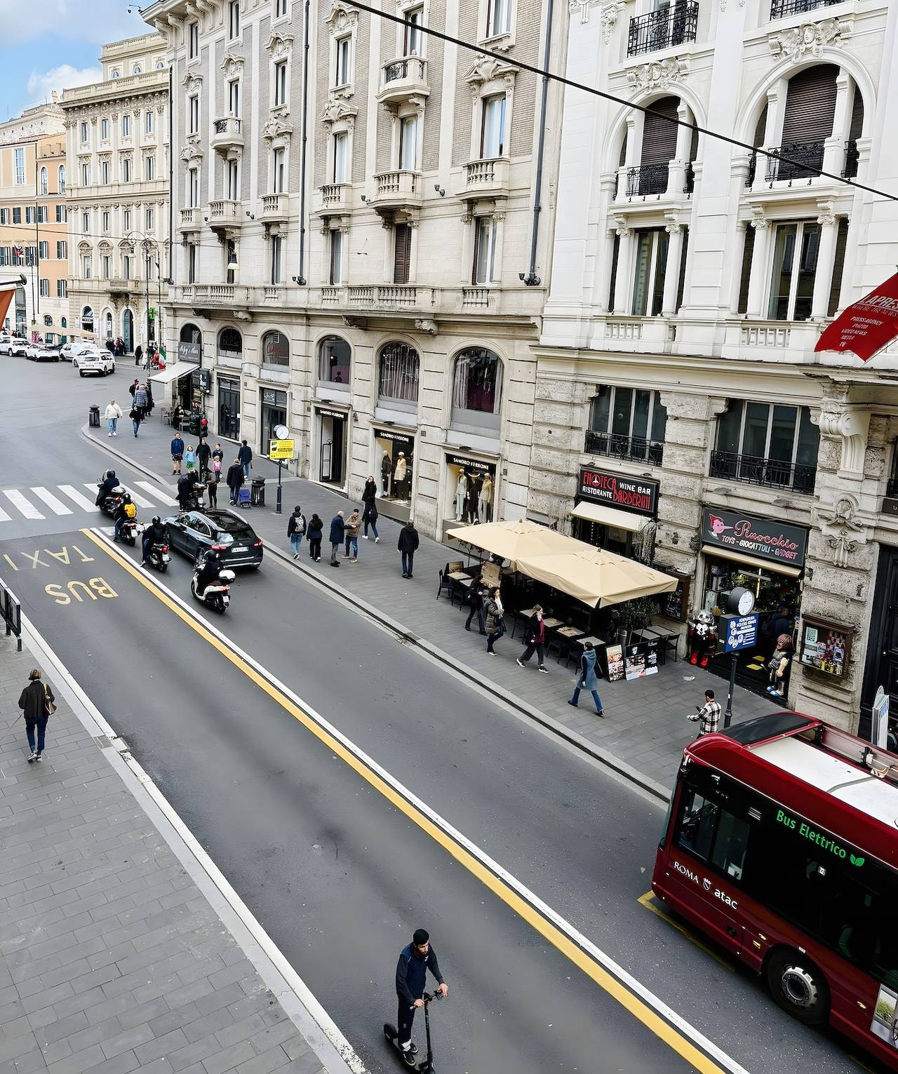 Boutique Domus Trevi – Elegantes Apartment im Herzen Roms nahe Trevi-Brunnen in Rom Zentrum, Rom