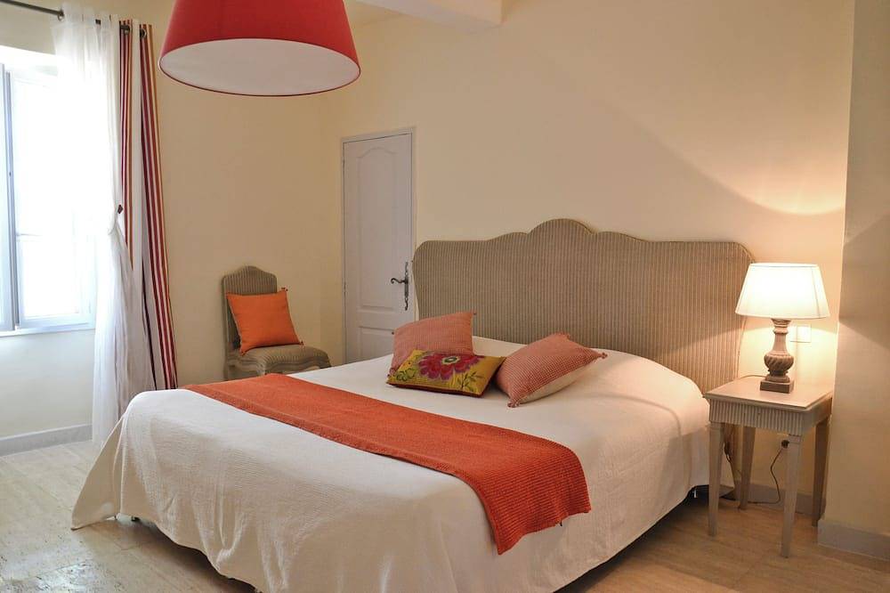 Mas Le 7 - Chambre Jemmy - 2 personnes in Saint-Andiol, Région d'Arles