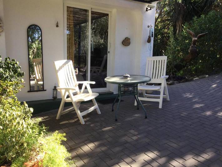 Chalet para 2 personas, con piscina además de jardín y jacuzzi en Sierra de las Nieves - 3