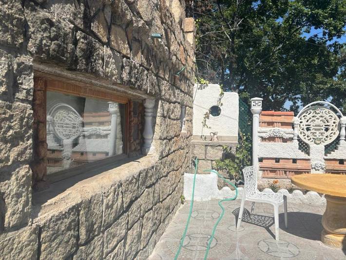 Chalet para 3 personas, con jardín además de piscina y jacuzzi en Sierra Norte - 3